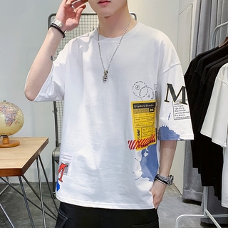 ⊙۩❒เทรนด์เสื้อยืดชายหล่อหลวมสบาย ๆ หนุ่มมัธยมปลายแฟชั่นเกาหลีคอกลมแขนสั้นเสื้อยืด