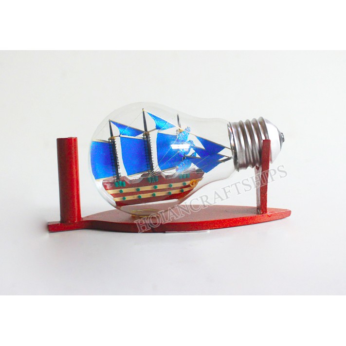 WYOMING รุ่นเรือใบในหลอดไฟ (สีน้ําเงิน)