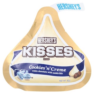 💥โปรสุดพิเศษ!!!💥 เฮอร์ชีส์ ช็อกโกแลตสีขาว ผสมคุกกี้รสช็อกโกแลต 82กรัม Hersheys Kisses Cookies n Cream White Chocolate