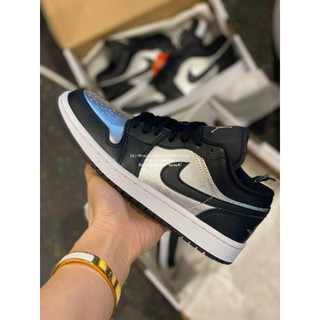 🤓Wmns Air Jordan 1 Low SE Silver Toe