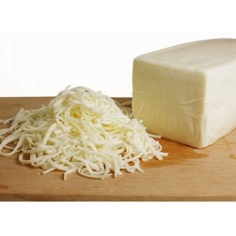 Mozzarella cheese (มอสซาเรลล่าชีส)