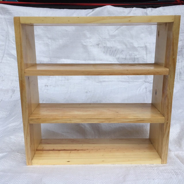 ชั้นวางของ ไม้สน ขนาด 10x30x30 ซม.