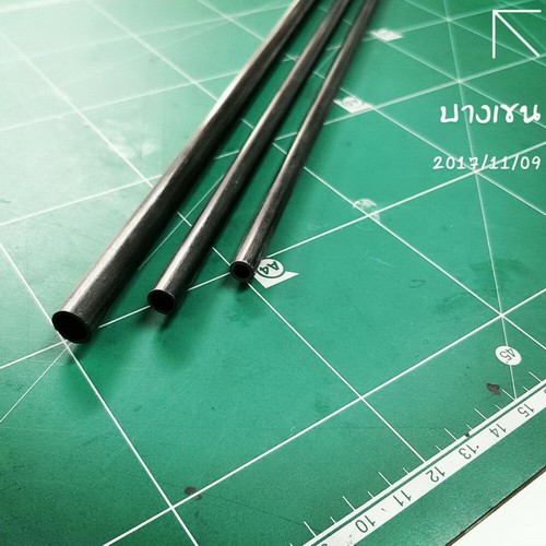 แท่ง CARBON  แบบกลมกลวง   น้ำหนักเบา ยาว 1 เมตร (คาร์บอน)