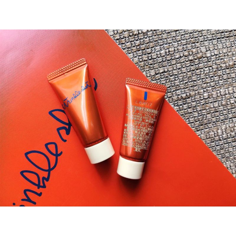 Pola​ wrinkle​ shot​ serum​(N)​ ปริมาณ4g.💜💙❤️💛