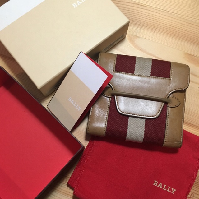 กระเป๋าแบรนด์เนม Bally แท้มือสอง