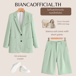 เซ็ตสูท Double pocket suit collar suit jacket + high waist fold casual shorts women