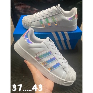 Adidas รองเท้าผ้าใบผูกเชือก