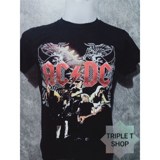 เสื้อยืดคอกลม สกรีนลาย ACDC (รหัส 111)