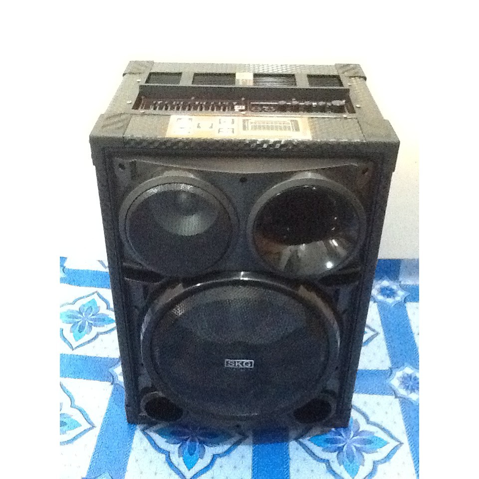 ตู้ลำโพงและเครื่องขยายเสียงในตัว SKG AV-9211 PA-1 Woofer 12" Mid 6.5" Treble 6" Frequency 20Hz-20Khz
