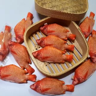 พวงกุญแจอาหาร พิมพ์ลาย ปลาทับทิม bringmehug ขนาด 13-14 ซม. สีส้มตามแบบของจริง