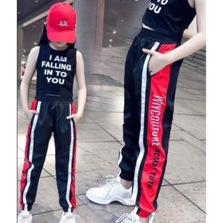 [ลดเพิ่ม 30% ใส่โค้ด DETJAN30] set เด็กผู้หญิงน่ารักๆ ราคาเบาๆ ชุดเซ็ทเสื้อคอกลมแขนกุด+กางเกงขายาวแต่งแถบ