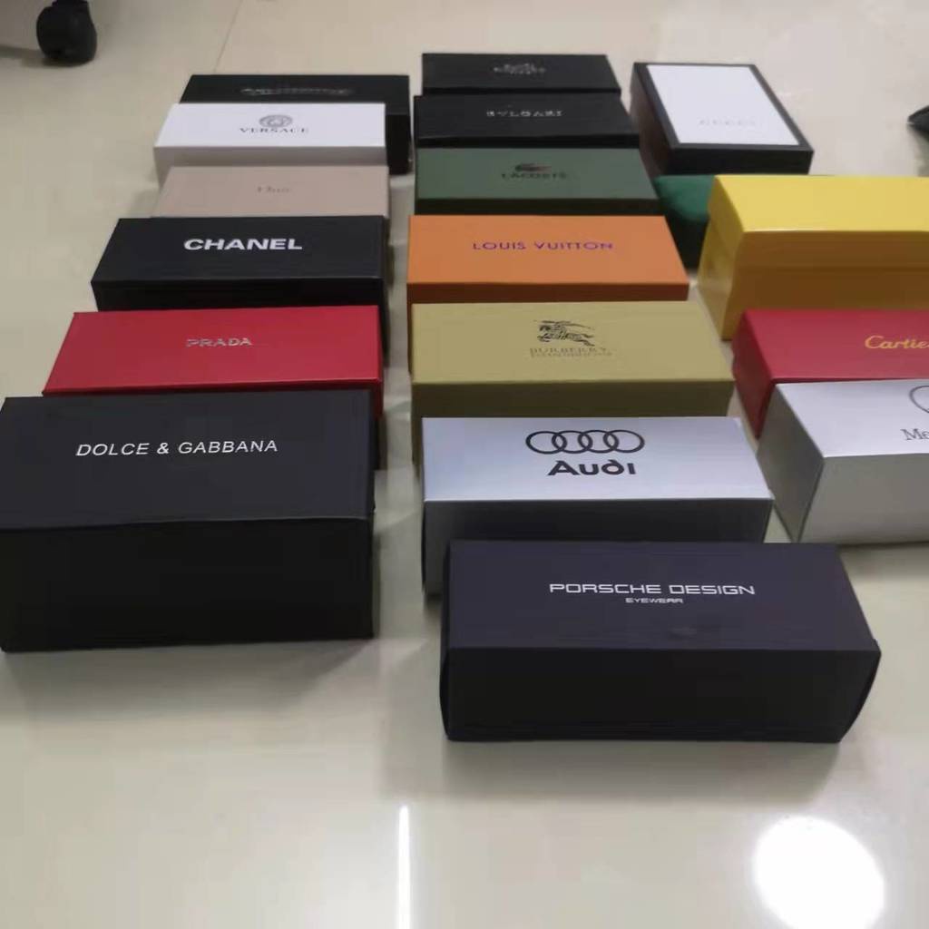 กล่องของขวัญ กล่องแว่นกันแดด ของแท้