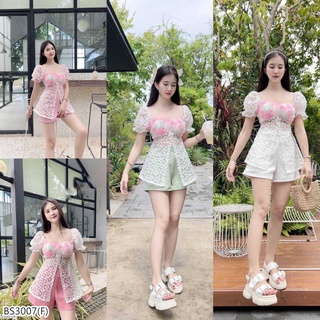 BS3007   เซต 2 ชิ้น เสื้อแขนพองกระดุมหน้าอกแต่งกุหลาบ ต่อด้วยผ้าลูกไม้ลายสวยมาๆๆ + กางเกงขาสั้น ทรงน่ารักมากๆ