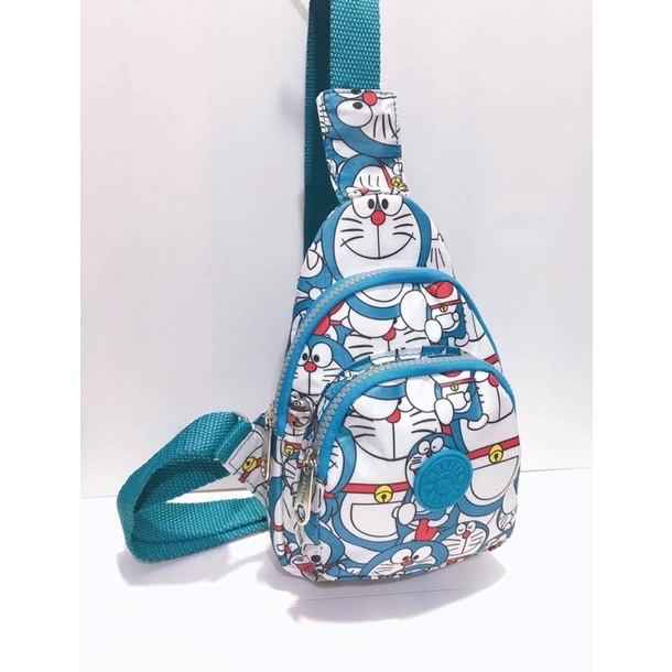 🌈🌸DORAEMON -สีพื้น KITTY🐱 (ราคาล้างสต๊อกโกดัง 🌈🌸กระเป๋าคาดอกโดเรม่อน 8 นิ้ว📣🙏