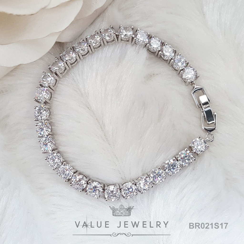 สร้อยข้อมือแฟชั่น BR021 คริสตัล เพชรทรงกลม ขนาด5มิล ใส่ได้หลายโอกาส เหมาะออกงาน ดินเนอร์ ปาตี้ งานแต่ง ValueJewelry