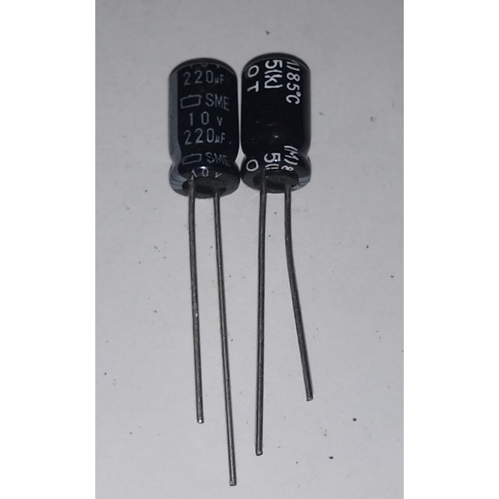 Elco Capacitor 220uf 10v 85oC SME ขายาว - ราคาต่อ 5 ชิ้น