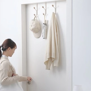 Goody Home ที่แขวนของหลังบานประตู เพื่อแขวนเก็บของใช้ทั่วไป ผลิตจาก เหล็กเคลือบสี หัวจุกที่แขวนเป็น ไม้ (ราคาต่อ 1 อัน)