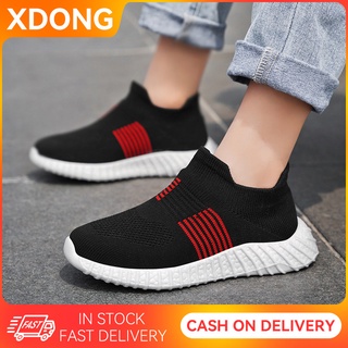 ลื่นบนรองเท้าผ้าใบ ผ้าตาข่าย ลายทาง น้ําหนักเบา ระบายอากาศได…