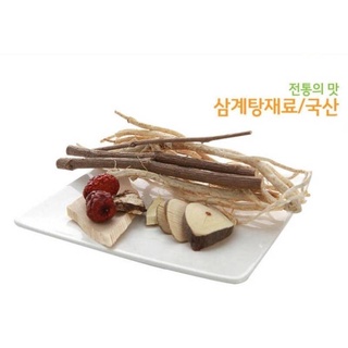 เครื่องเทศโสมเกาหลีสำหรับตุ๋นไก่, Oriental Ingredients of Chicken Soup ขนาด 100g.