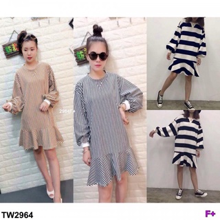 👗Pfashion [ส่งไว!!🚛] P2964 เดรสริ้วแขนยาวจั้มทรงโอเวอร์ไซส์  Oversized long sleeve striped dress