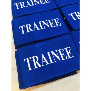 ปลอกแขน TRAINER  และปลอกแขน TRAINEE ฝึกงาน พนักงานฝึกหัด พร้อมตีนตุ๊กแก