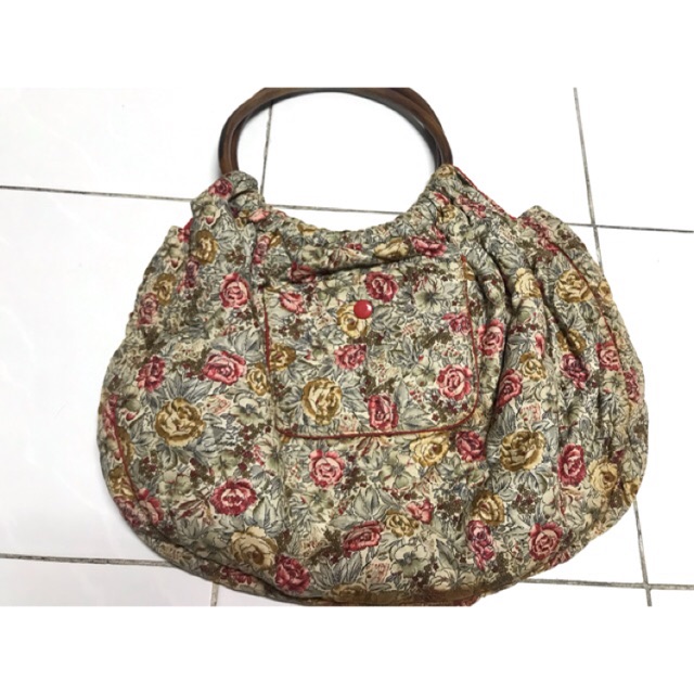 กระเป๋า Bella มือสอง ซื้อจากเกาหลี