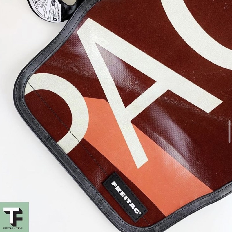 FREITAG : F41 HAWAII FIVE-O