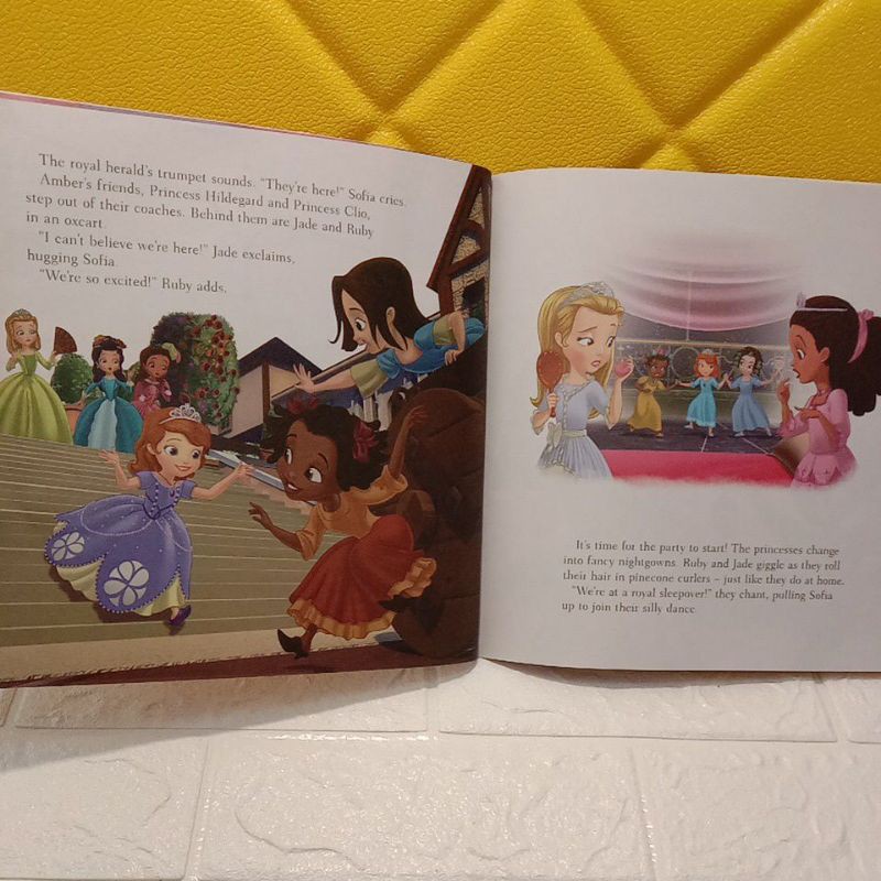 Disney sofia the royal slumber party ปกอ่อน - nichaphaji - ThaiPick