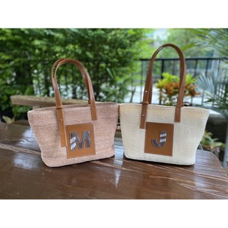 กระเป๋าถักติดชื่อ Grass Knit Tote Bag