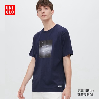 Uniqlo เสื้อยืดแขนสั้น พิมพ์ลาย Ayumu Hirano สําหรับผู้ชาย และผู้หญิง (UT) 457120