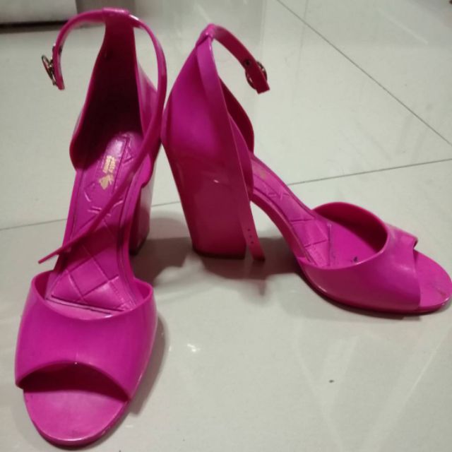 รองเท้า Jelly bunny