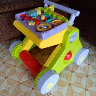 รถหัดเดินผลักเดิน+ประกอบเป็นเพลยยิมได้ ยี่ห้อTomy Pooh.