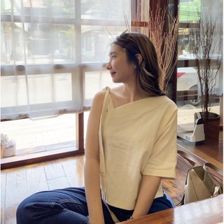 ribbon เสื้อแขนเดียวผูกโบว์