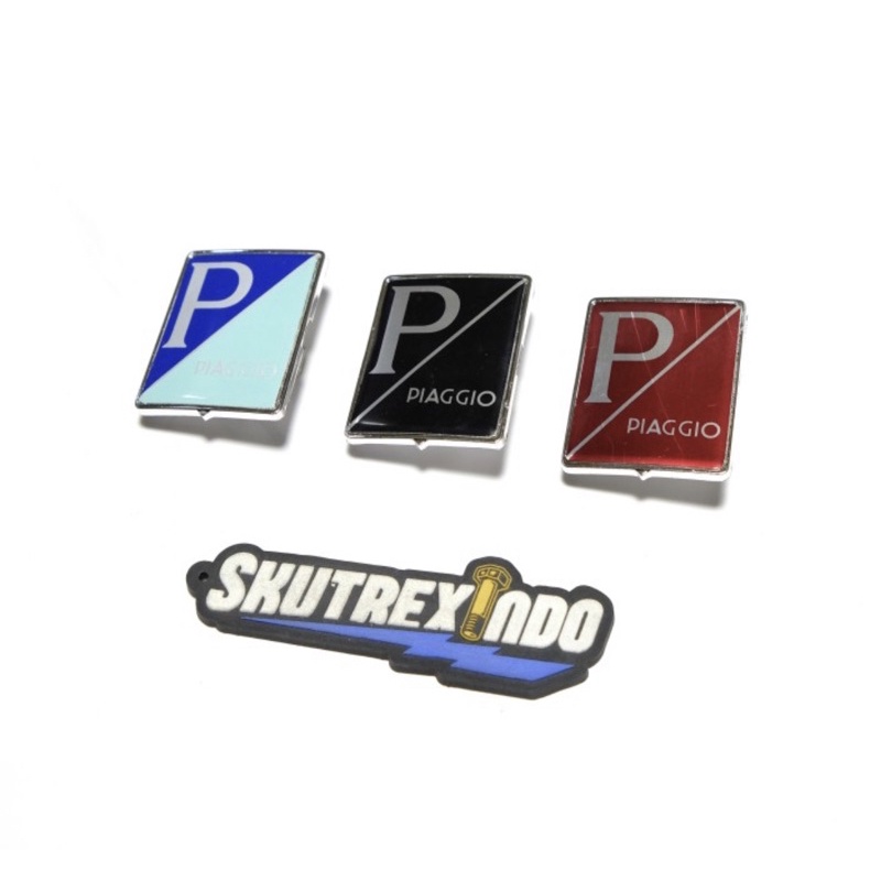 Piaggio Vespa Sprint Primavera GTS S LX Logo Tie Housing Emblem