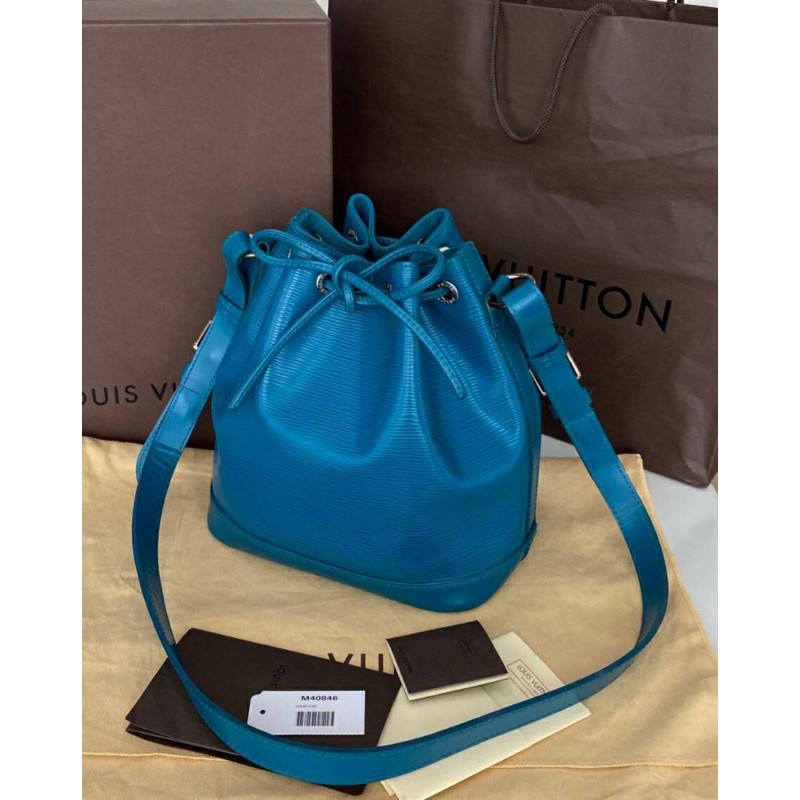 lV Petit Noe bb Epi Cyan Leather   ปี14