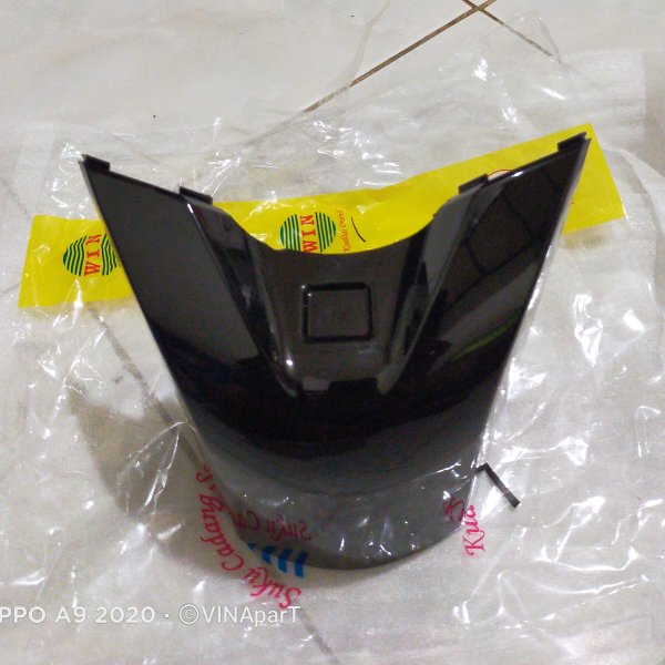 Hitam Win BLACK SPEEDOMETER GENIO K0J ฝาครอบบอมเปอร์ด้านหลัง
