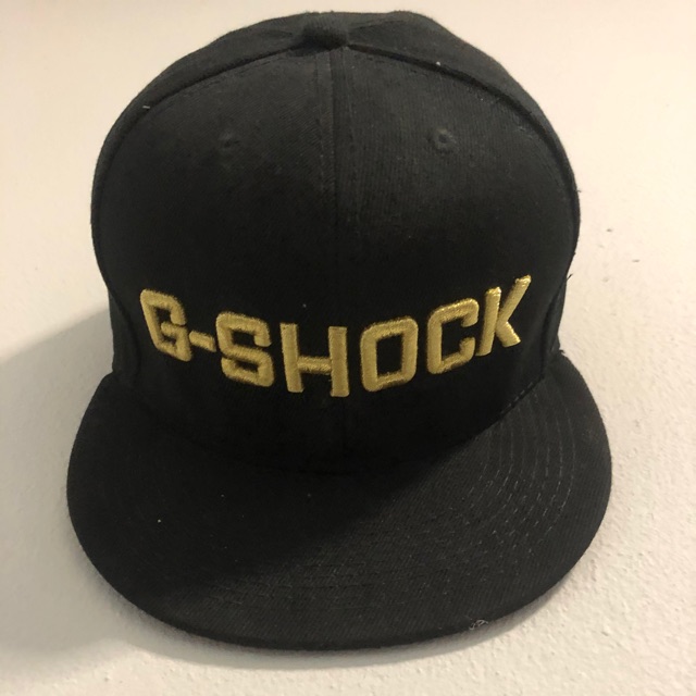 หมวก สีดำ  g-shock ไม่แท้ มือสอง