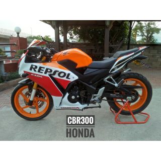 ครอบโช็ค Honda CBR300