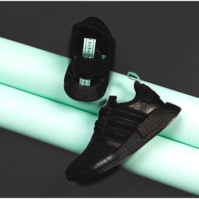 nmd black and mint