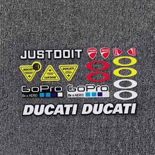 * พร้อมสต็อก *สติ๊กเกอร์สะท้อนแสงหมวกกันน็อค Visor Light สำหรับ Ducati