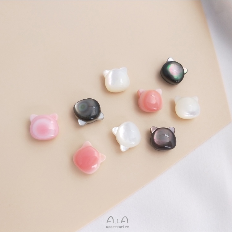 ลูกปัดอวกาศ diy One Natural Queen Shell Black Shell Cat Head Half Hole จี้เชลล์ Through Hole Spacer ลูกปัด diy สร้อยคอสร้อยข้อมืออุปกรณ์เครื่องประดับ