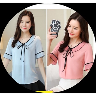 💋ลดราคา เสื้อแฟชั่น ตัดต่อระบายอัดพรีท คอผูกโบว์ มีสาบหน้า สีฟ้าตัดกุ๊นดำ