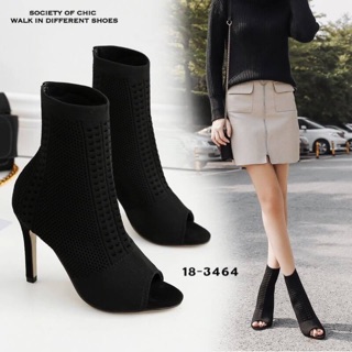 รองเท้าส้นสูงหุ้มข้อ  Ankle Wrapped Knitted Heels