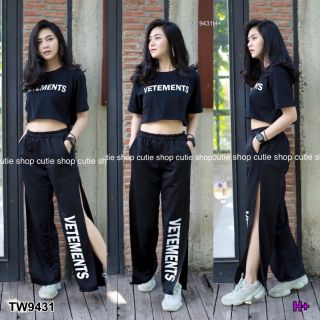TW9431

Set เสื้อแขนสั้นเอวลอย + กางเกงขายาวผ่าข้าง