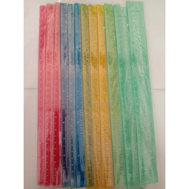 ไม้บรรทัด พลาสติกใส มี4 สี 1โหล/12ชิ้น #35 บาท