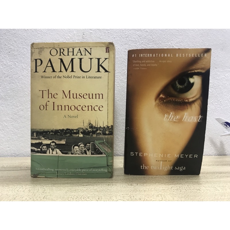 [PRELOVED] นวนิยายภาษาอังกฤษ The Museum of Innocence The Host Psycho