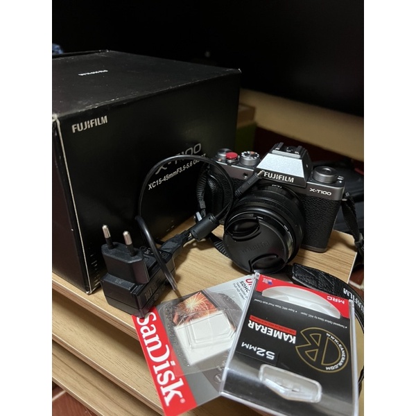 กล้อง fuji xt-100 + kit len xc15-45mm F3.5-5.6 (มือสอง)
