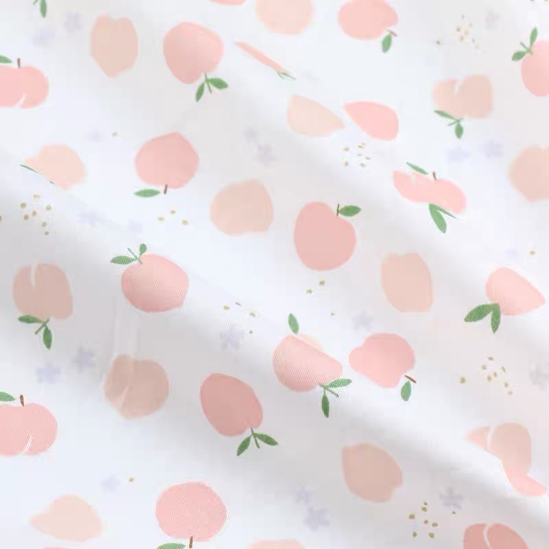 ผ้าคอตตอน 100% ผ้าเมตร คอตตอนทวิล พิมพ์ลายกระต่าย หน้ากว้าง 160 เซนติเมตร