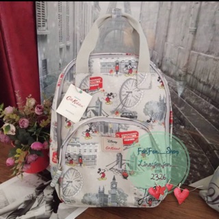 1150฿.     แท้ จากOutlet💕💕💕💕💕💕💯💯💯💯 Cath Kidston Backpack Bag