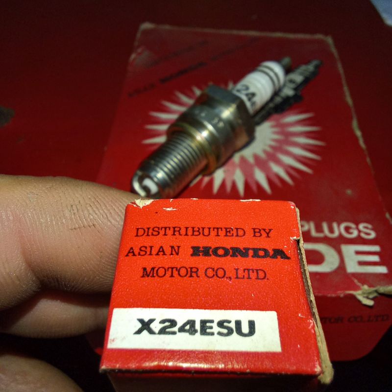 หัวเทียน ND Spark Plugs Wide X24ESU  by Asian honda รหัสอะไหล่ฮอนด้า 98069-58727 เท่ากับNGK D8EA - รูปที่ 2
